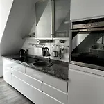 Appartamento Moderne Galeriewohnung Mit Balkon Und Stellplatz Am Wenigemarkt Erfurt