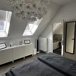 Appartamento Moderne Galeriewohnung Mit Balkon Und Stellplatz Am Wenigemarkt