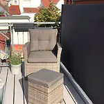 Moderne Galeriewohnung Mit Balkon Und Stellplatz Am Wenigemarkt Appartamento