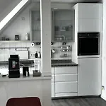 Appartamento Moderne Galeriewohnung Mit Balkon Und Stellplatz Am Wenigemarkt *
