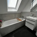 Moderne Galeriewohnung Mit Balkon Und Stellplatz Am Wenigemarkt Appartamento