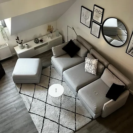 Moderne Galeriewohnung Mit Balkon Und Stellplatz Am Wenigemarkt