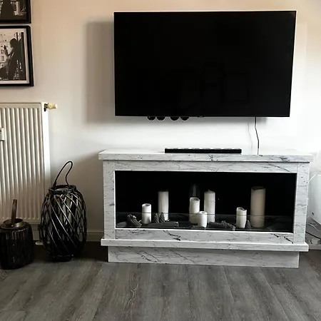 Moderne Galeriewohnung Mit Balkon Und Stellplatz Am Wenigemarkt 公寓