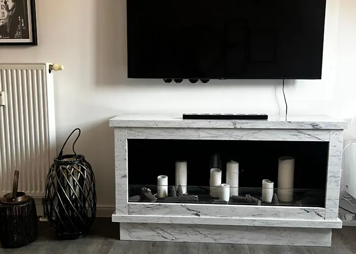 Moderne Galeriewohnung Mit Balkon Und Stellplatz Am Wenigemarkt Apartamento