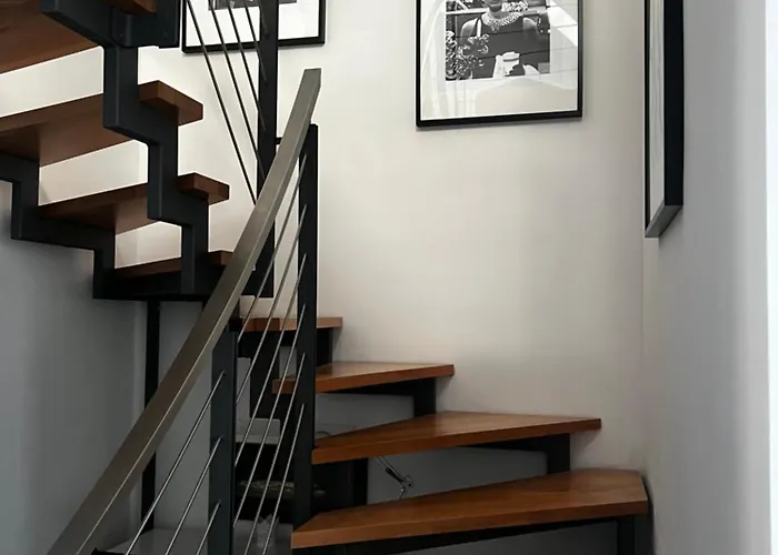 Appartement Moderne Galeriewohnung Mit Balkon Und Stellplatz Am Wenigemarkt *