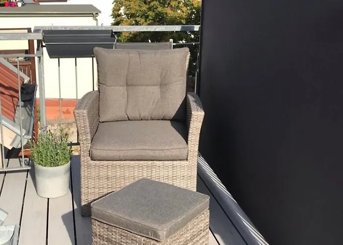 Moderne Galeriewohnung Mit Balkon Und Stellplatz Am Wenigemarkt Apartamento